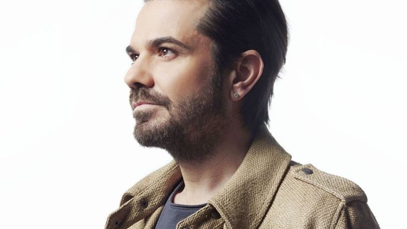 Kenan Doğulu'nun eski aşkı şaşırttı! Beren Saat'ten önce bakın kim varmış