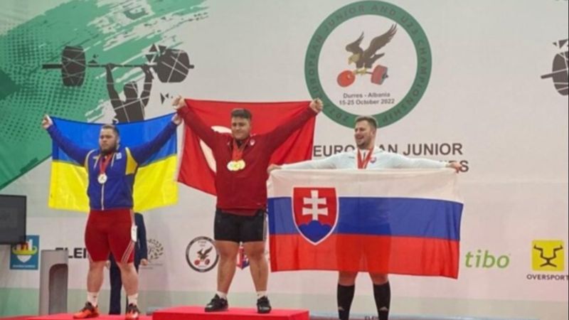 Milli halterci Ali Oflaz Avrupa şampiyonu oldu