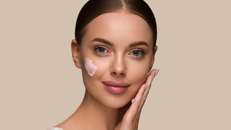 Kırışıklıklara karşı kolajeni bu şekilde yenileyebilirsiniz