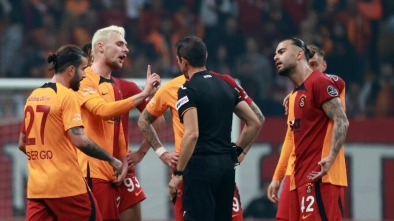 PFDK, Galatasaray'da 3 isme ceza verdi