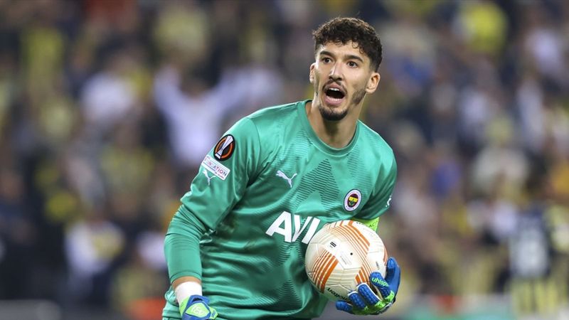 Kadıköy'de Altay Bayındır'a tepki