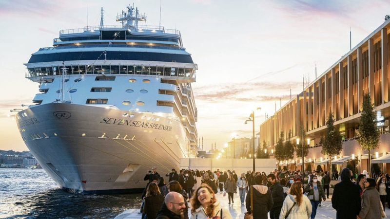 İstanbul'a 9 ayda gelen turist sayısı 11 milyonu aştı