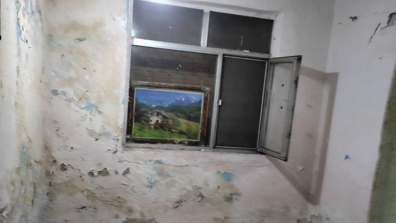 Esenler'de 4 bin liraya harabe daireyi kiraya vermek istedi