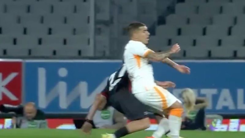 Karagümrük, Galatasaray karşısında 10 kişi kaldı