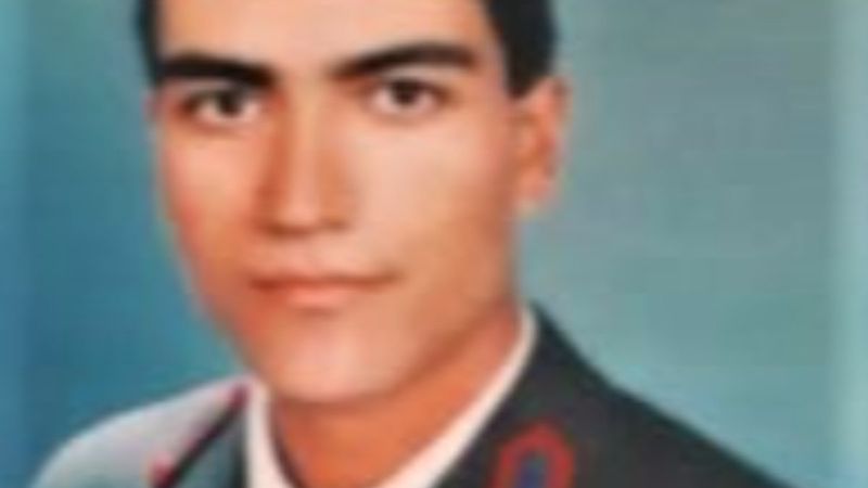 Denizli'de şehit mezarı başında duygulandıran not