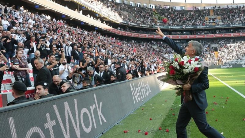 Şenol Güneş'ten Onur Kıvrak'a gönderme