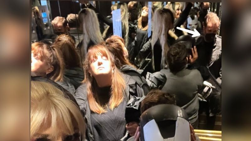 Okan Buruk ailesiyle birlikte Cadılar Bayramı kutlamasında