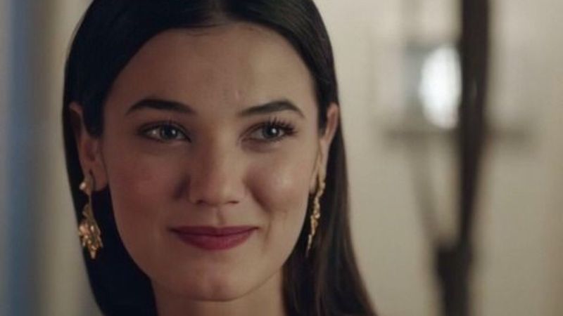 Yargı dizisinin Ceylin'i Pınar Deniz siyahlar içinde büyüledi! 