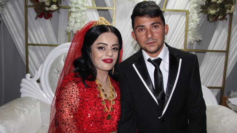 Hakkari'de engelli çifte aşiret düğünü