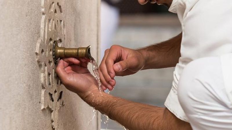 Abdest alınırken okunması gereken dualar