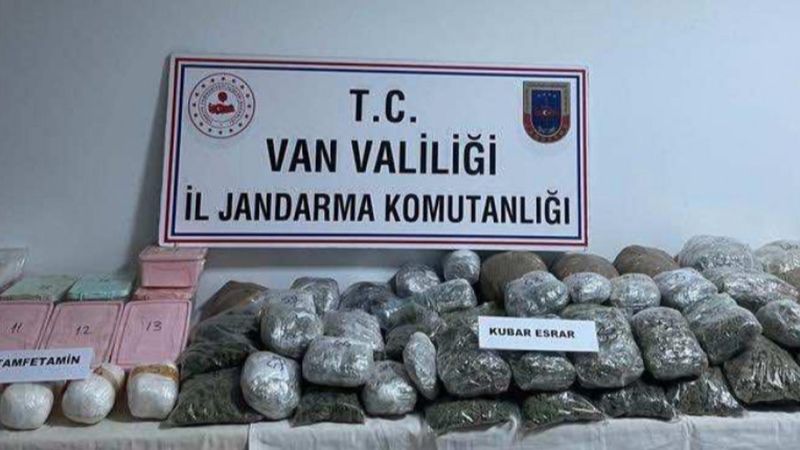 Van'da 29 kilo esrar ile 23 kilo metamfetamin bulundu