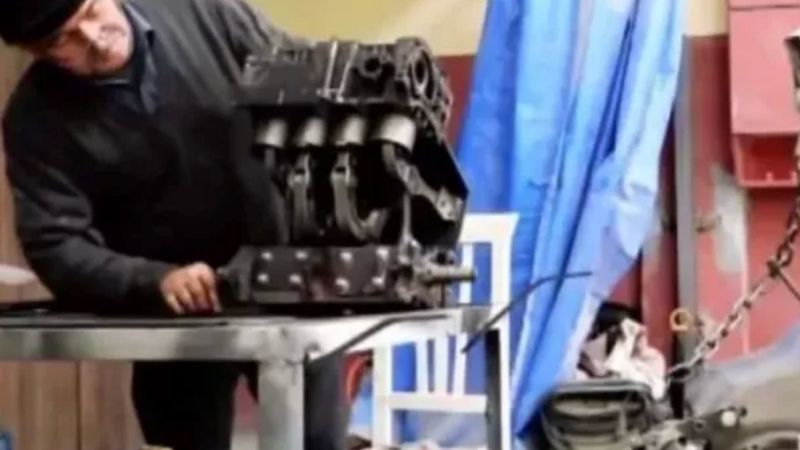 Otomobillere LPG takan mucitten benzin buharıyla çalışan motor