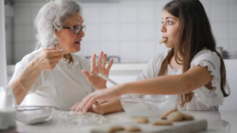 Kıskanç kaynana nasıl anlaşılır? Hiç şaşmayan 10 özellik!
