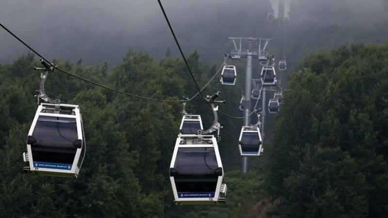Bursa'da teleferik şiddetli rüzgardan durduruldu