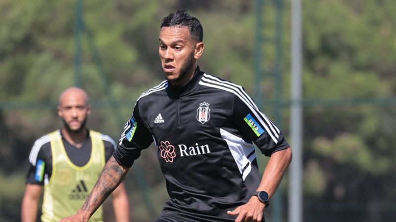 Josef de Souza, yönetimden haber bekliyor