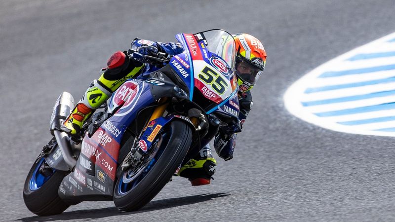 Toprak Razgatlıoğlu, Avustralya'daki ilk yarışta podyuma çıktı