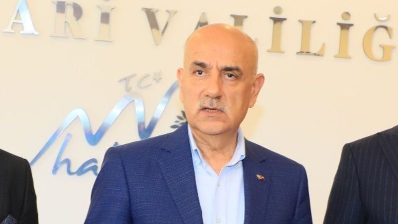 Vahit Kirişci: Bu coğrafya zor bir coğrafya