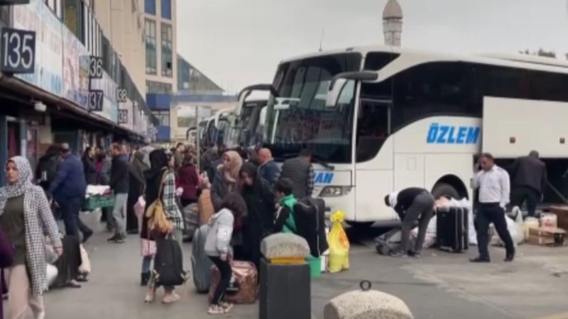 İstanbul'da ara tatil dönüşü yaşanan yoğunluk sürüyor