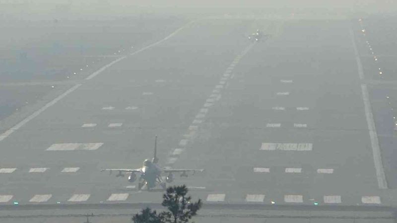 Terör inlerini yok eden savaş uçakları yuvalarına döndü