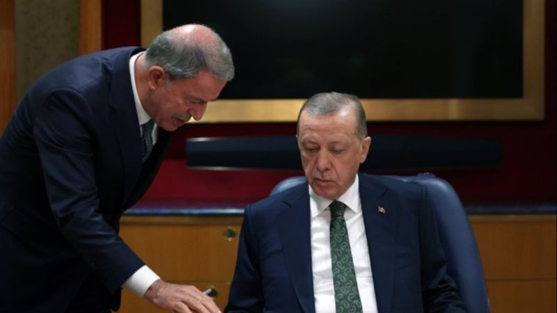Cumhurbaşkanı Erdoğan, Hulusi Akar'dan harekat bilgisi aldı