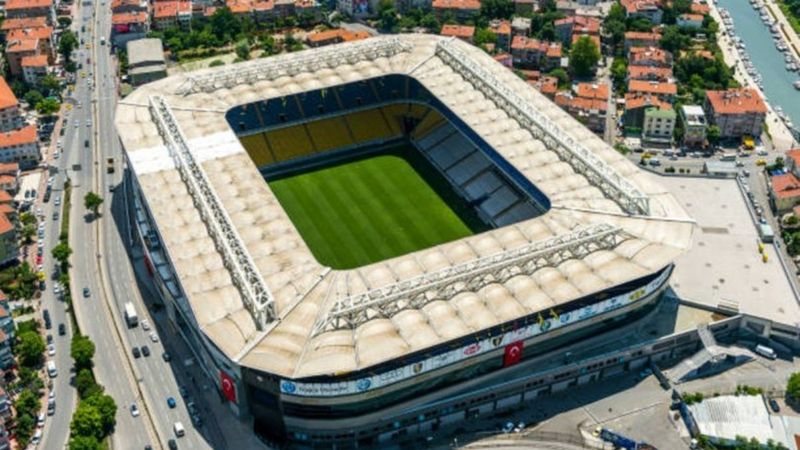 Fenerbahçe Stadyumu'nun ismi Atatürk Stadyumu oluyor