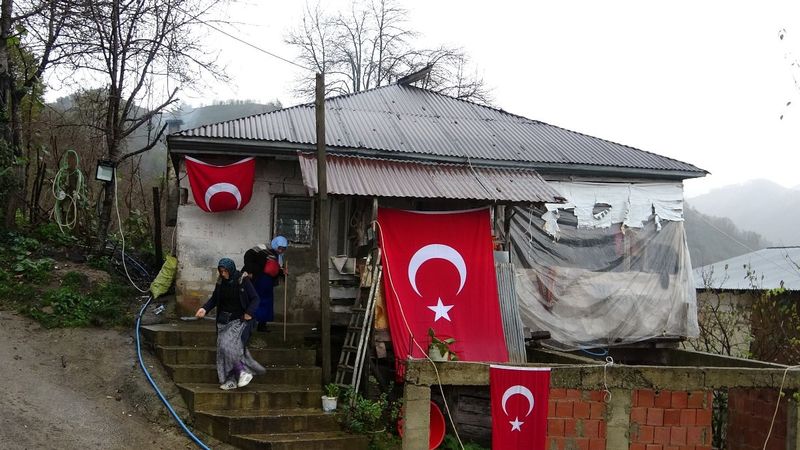 Pençe şehidinin baba ocağı görenleri duygulandırdı