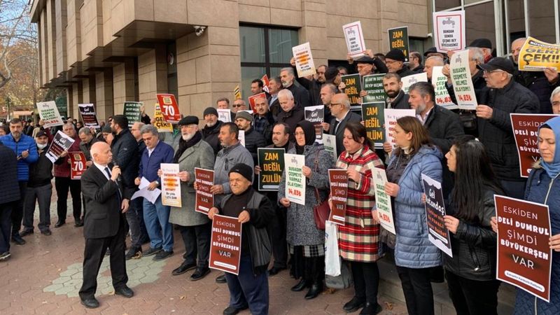 Eskişehir’de su zammı protesto edildi