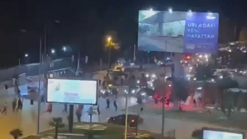 Göztepeli ve Altaylı taraftarlar sokakta birbirine girdi