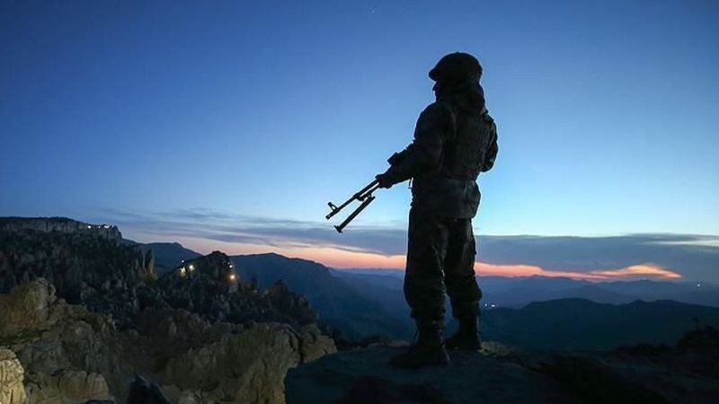 İkna çalışmaları sonucunda 3 örgüt mensubu teslim oldu