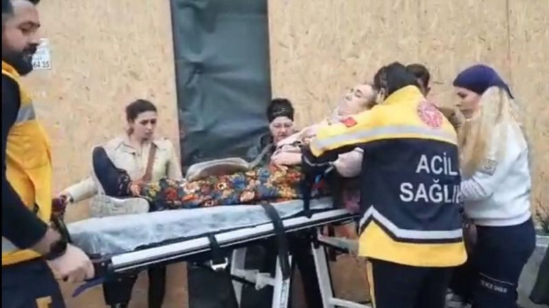 Bursa'da yolda bayılan kadına muska önerdi