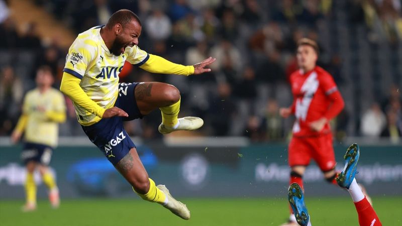 Joao Pedro'dan korkutan sakatlık