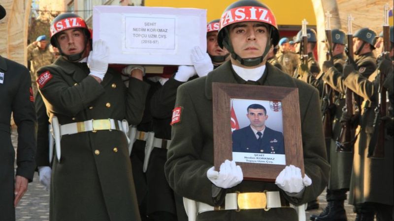 Pençe şehidi son yolculuğuna uğurlandı