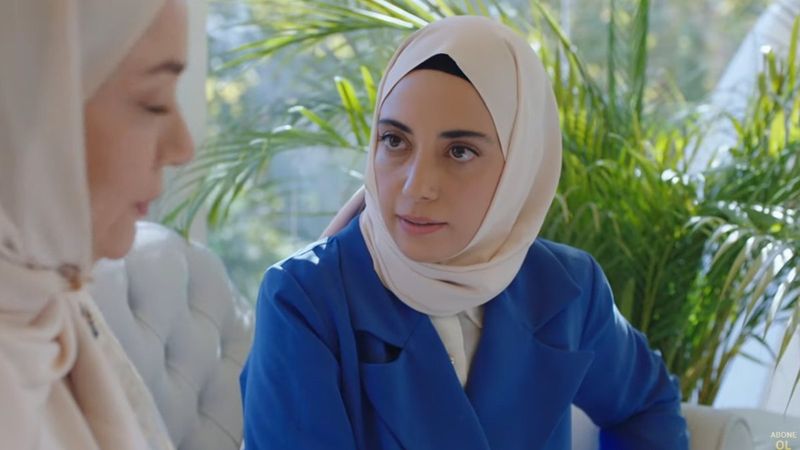 Kızılcık Şerbeti'nin görümce Nursema'sı tesettürsüz kareleriyle olay! 'Hiç yakıştıramadık'