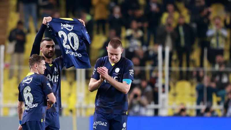 Serdar Dursun, sakatlanan Joao Pedro'yu unutmadı