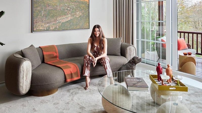 Başak Dizer ve Kıvanç Tatlıtuğ evini gösterdi