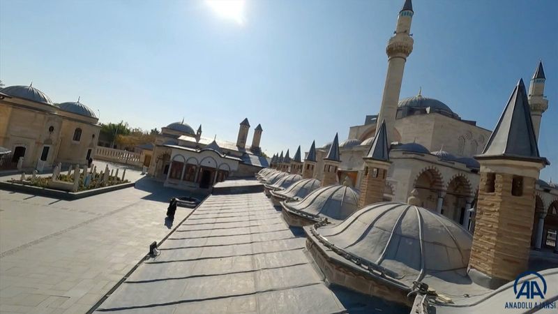 Mevlana Müzesi FPV drone'la görüntülendi