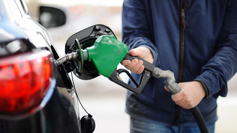 Akaryakıtta dev indirim! Benzin ve motorine ne kadar indirim geliyor? 7 Aralık 2022 akaryakıt fiyatları