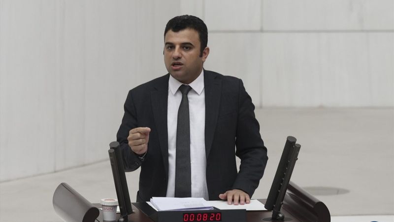 HDP'li Ömer Öcalan: Kürtçe bu ülkenin resmi dili olacak