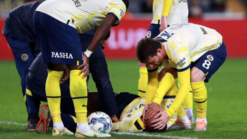 Fenerbahçe'de üst üste gelen sakatlıklar can sıktı 