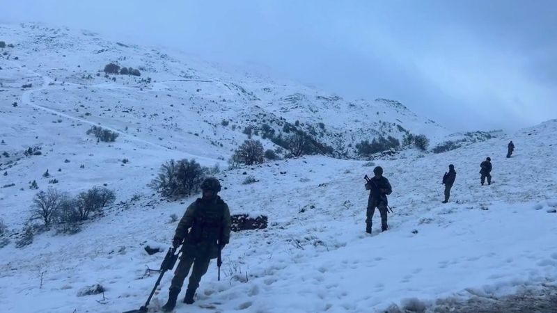 Mehmetçik'in zorlu şartlarda vatan nöbeti