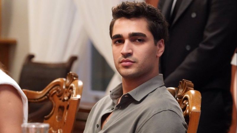 Mert Ramazan Demir erkek kardeşini paylaştı, gören şoke oldu! 'Asıl çapkın göründü'