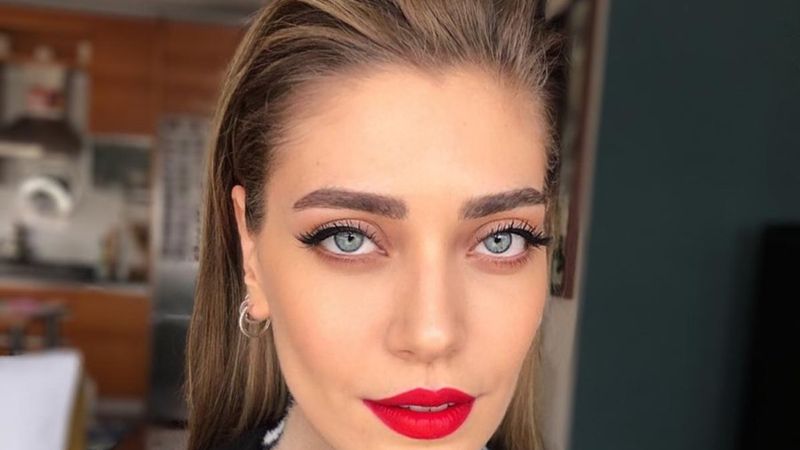 Recep İvedik'in Büşra'sı Öznur Serçeler duru güzelliği ve fiziğiyle akılları aldı! 'Bir içim su'