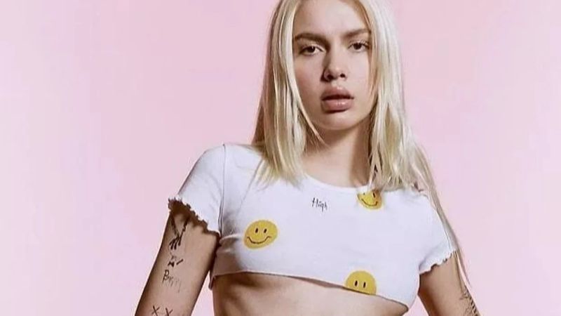 Süper minili spor kıyafetiyle nefes kesti! Aleyna Tilki'den mini şortlu cesur poz: 