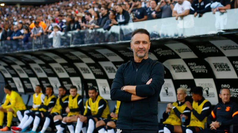 Flamengo'dan Vitor Pereira açıklaması