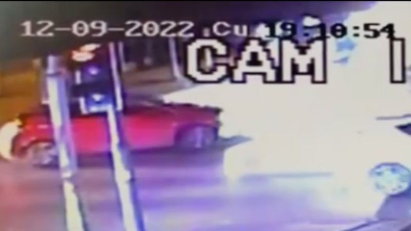 Bayrampaşa'da 1 kadının can verdiği kaza kamerada