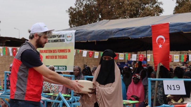 Sadakataşı’ndan Burkina Faso’ya gelir temini desteği