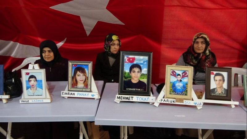 Evlat nöbeti bin 204'üncü gününde