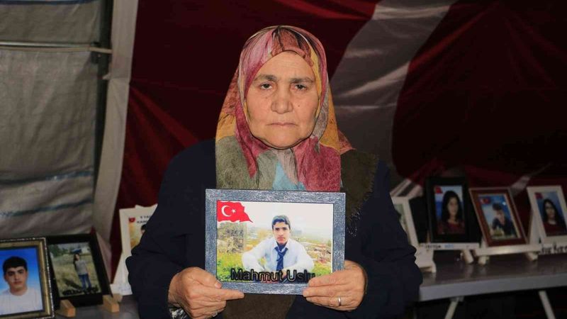 Evlat nöbeti bin 210'uncu günde