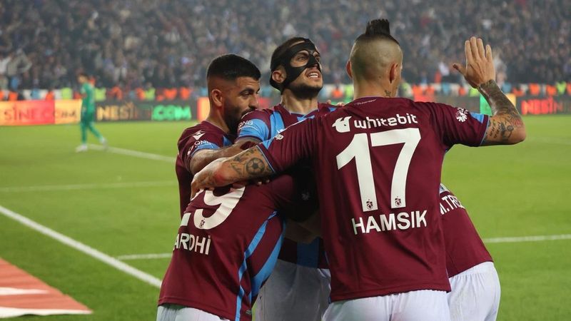 Fatih Karagümrük - Trabzonspor maçının ilk 11'leri