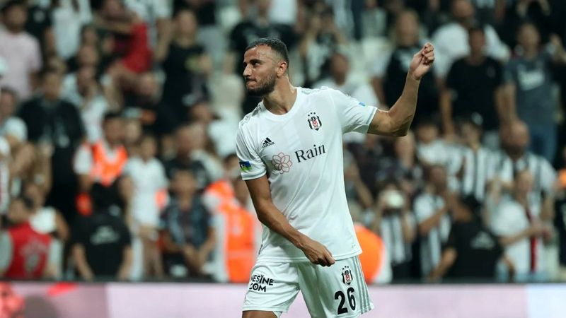 Romain Saiss, takıma dönüyor